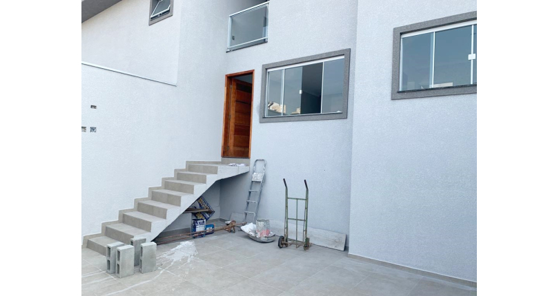 Sobrado novo à venda no Parque São Domingos na Rua Joaquim Pereira Lima 5