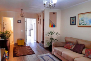 Sobrado à venda no Conjunto Residencial Vista Verde na Rua Ricardo Abed