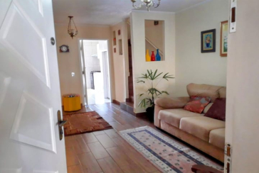 Sobrado à venda no Conjunto Residencial Vista Verde na Rua Ricardo Abed