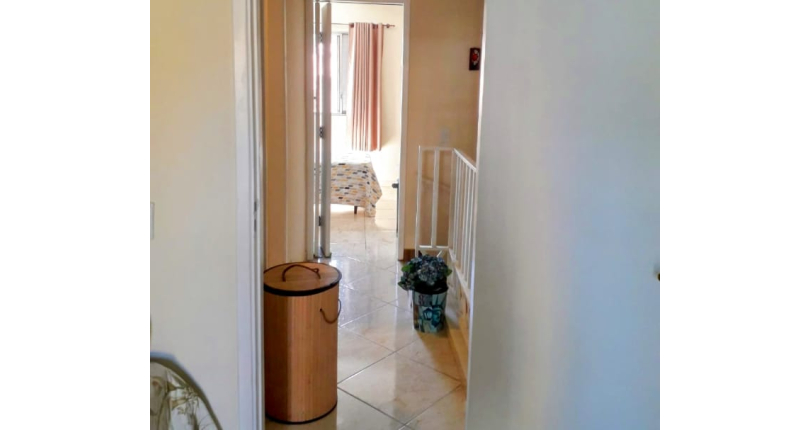 Sobrado à venda no Conjunto Residencial Vista Verde na Rua Ricardo Abed