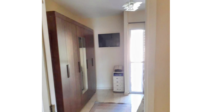 Sobrado à venda no Conjunto Residencial Vista Verde na Rua Ricardo Abed