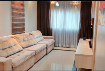 Sobrado à venda no Jardim Regina na Rua Padre Marcigaglia