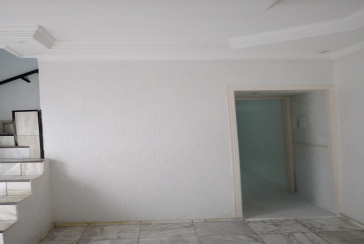 Sobrado comercial à venda no Jaraguá na Rua Doutor Rafael de Araújo Ribeiro