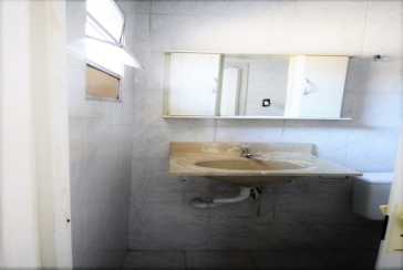 Sobrado comercial à venda no Jaraguá na Rua Doutor Rafael de Araújo Ribeiro,