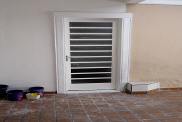 Sobrado comercial à venda no Jaraguá na Rua Doutor Rafael de Araújo Ribeiro