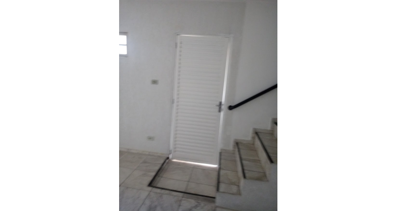 Sobrado comercial à venda no Jaraguá na Rua Doutor Rafael de Araújo Ribeiro