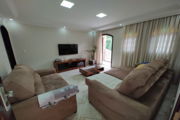  Sobrado à venda no Jardim Pinheiros na Doutor Aristóteles Soares Rocha