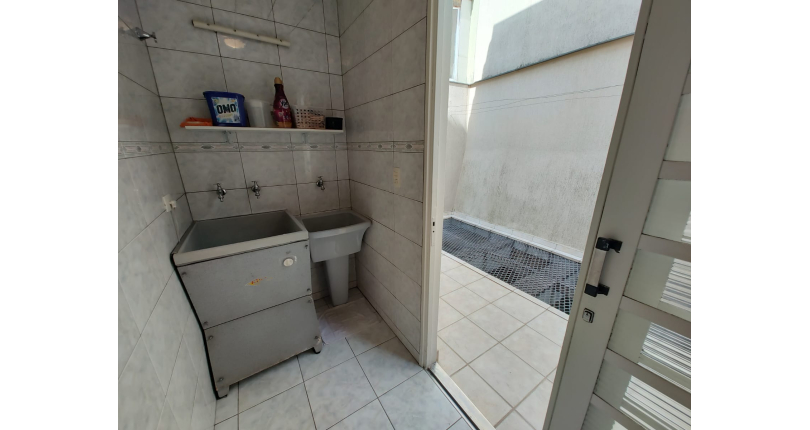  Sobrado à venda no Jardim Pinheiros na Doutor Aristóteles Soares Rocha