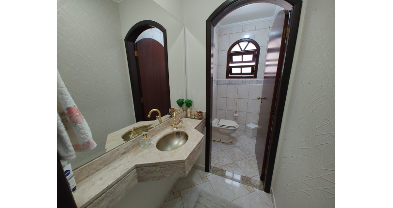  Sobrado à venda no Jardim Pinheiros na Doutor Aristóteles Soares Rocha