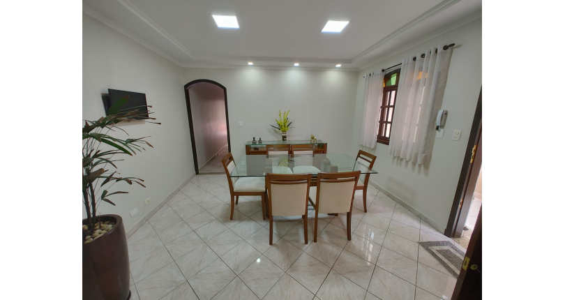  Sobrado à venda no Jardim Pinheiros na Doutor Aristóteles Soares Rocha