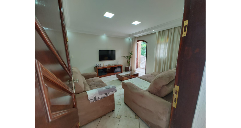  Sobrado à venda no Jardim Pinheiros na Doutor Aristóteles Soares Rocha