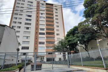 Apartamento à venda na Vila Pompéia na Rua Raul Pompéia 775, Condomínio Edifício Itapuã