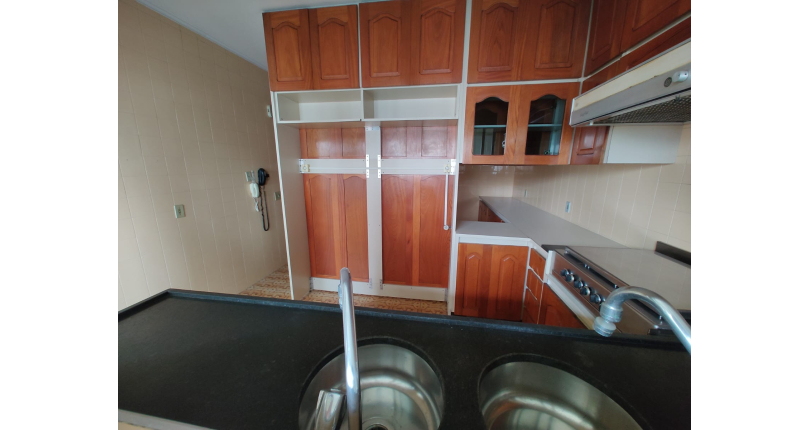 Apartamento à venda na Vila Pompéia na Rua Raul Pompéia 775, Condomínio Edifício Itapuã