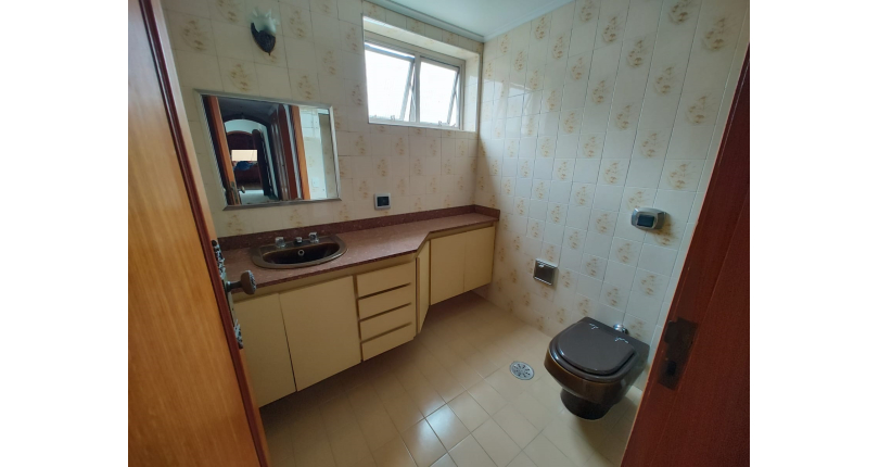 Apartamento à venda na Vila Pompéia na Rua Raul Pompéia 775, Condomínio Edifício Itapuã