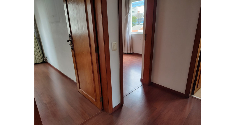 Apartamento à venda na Vila Pompéia na Rua Raul Pompéia 775, Condomínio Edifício Itapuã