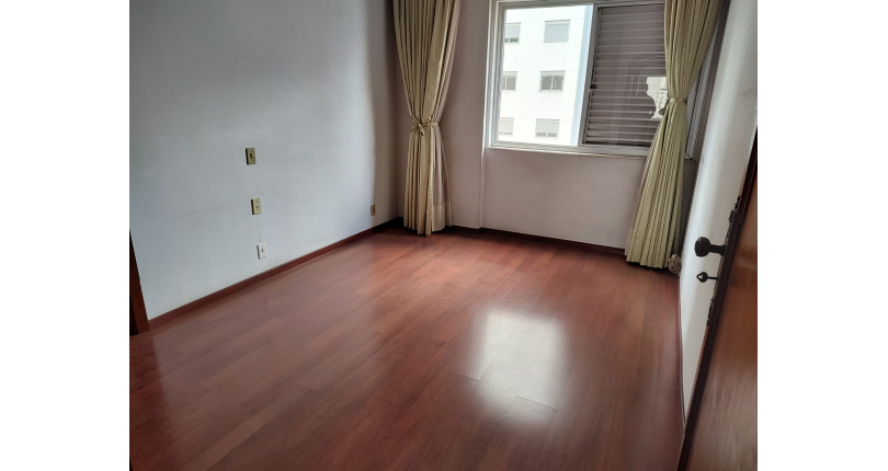 Apartamento à venda na Vila Pompéia na Rua Raul Pompéia 775, Condomínio Edifício Itapuã