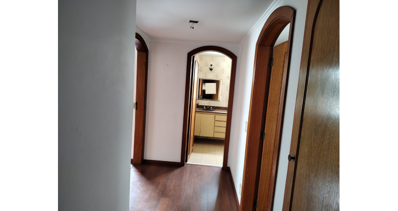 Apartamento à venda na Vila Pompéia na Rua Raul Pompéia 775, Condomínio Edifício Itapuã