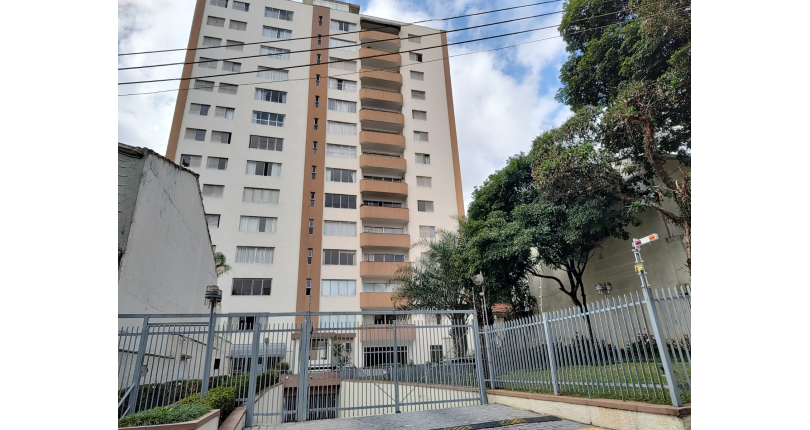 Apartamento à venda na Vila Pompéia na Rua Raul Pompéia 775, Condomínio Edifício Itapuã