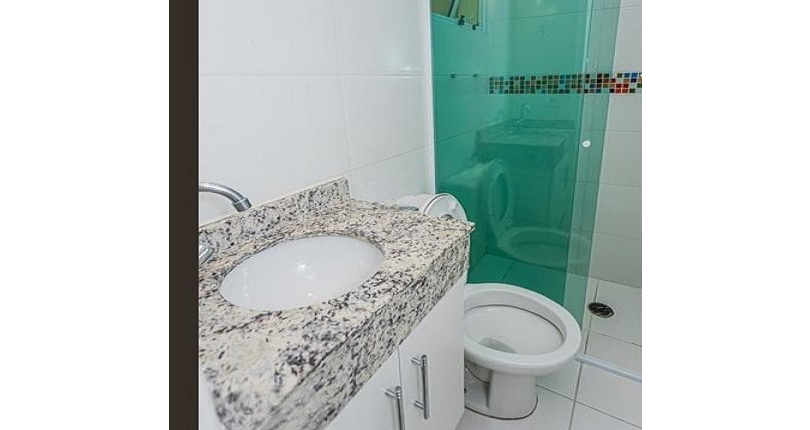  Sobrado à venda no Jardim Santo Elias na Rua Frederico Jacobi