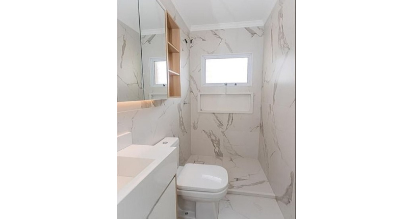  Sobrado à venda no Jardim Santo Elias na Rua Frederico Jacobi