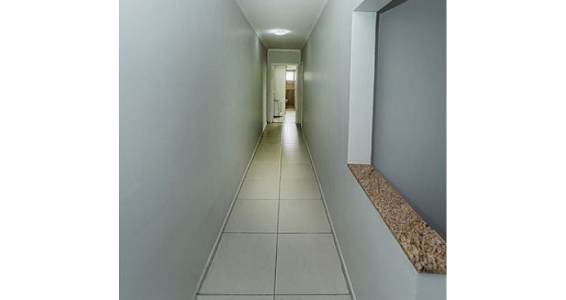  Sobrado à venda no Jardim Santo Elias na Rua Frederico Jacobi