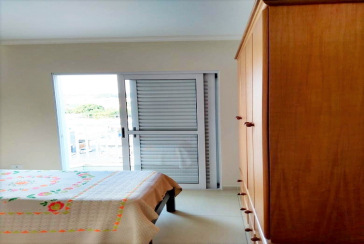 Sobrado à venda no Jardim Mangalot na Rua Jose Santos de Oliveira