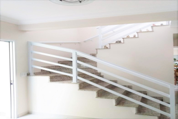 Sobrado à venda no Jardim Mangalot na Rua Jose Santos de Oliveira