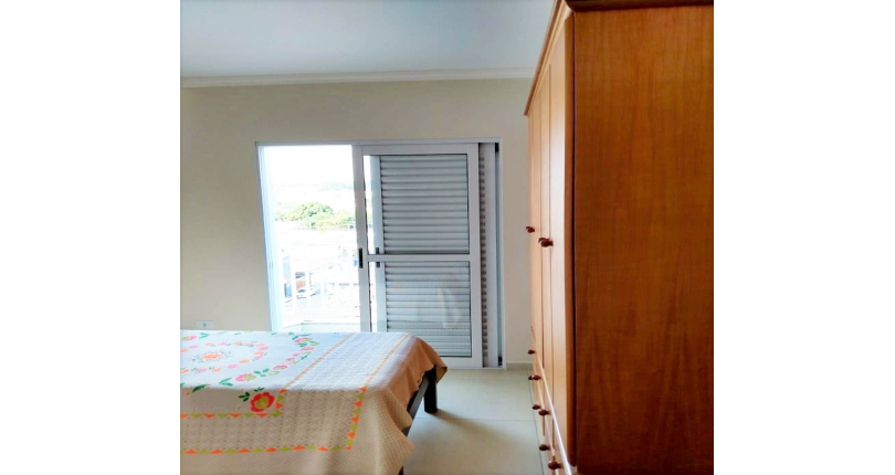 Sobrado à venda no Jardim Mangalot na Rua Jose Santos de Oliveira