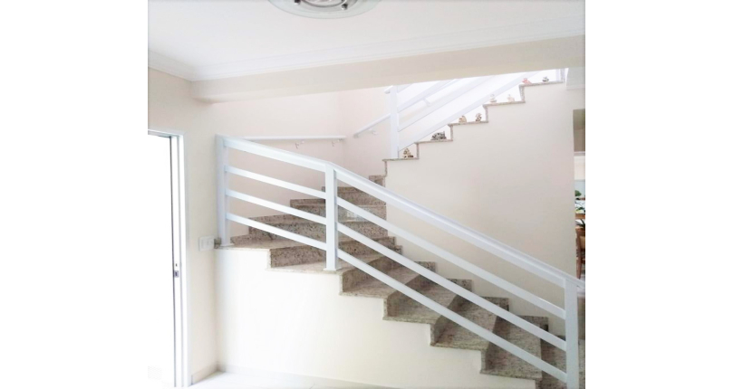 Sobrado à venda no Jardim Mangalot na Rua Jose Santos de Oliveira