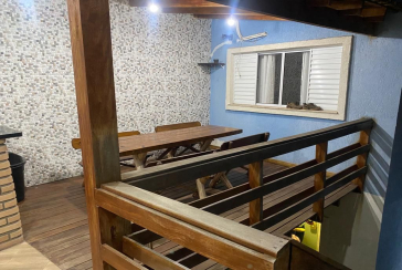 Lindo Sobrado à venda no Jardim Regina na Rua Crispim Santos, 