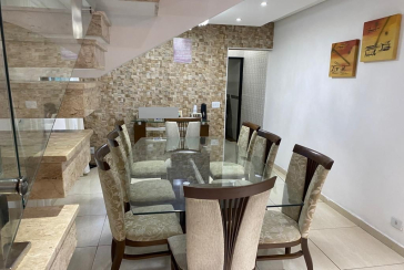 Lindo Sobrado à venda no Jardim Regina na Rua Crispim Santos, 