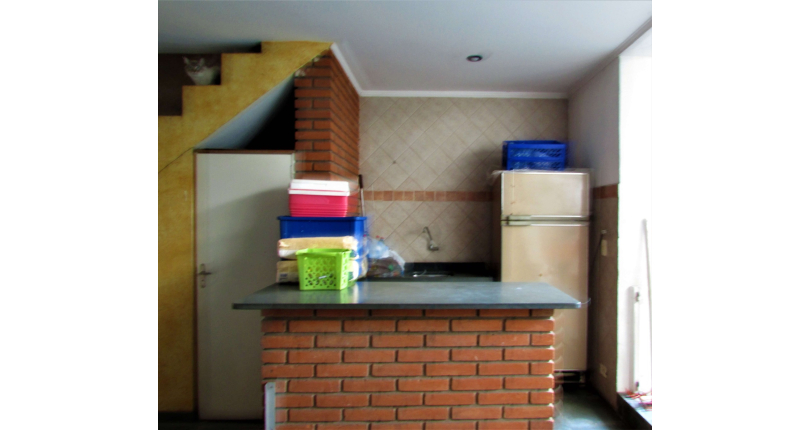 Sobrado à venda no Jardim Regina na Rua Carlos Mauser