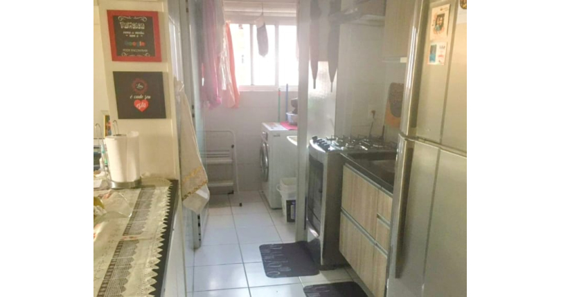 Apartamento à venda no Jardim Belaura na Avenida dos Remédios 376, no Condomínio Edifício Club Park Remédios