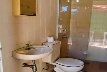 Belo Sobrado à venda no Conjunto Residencial Vista Verde na Rua Ricardo de Freitas