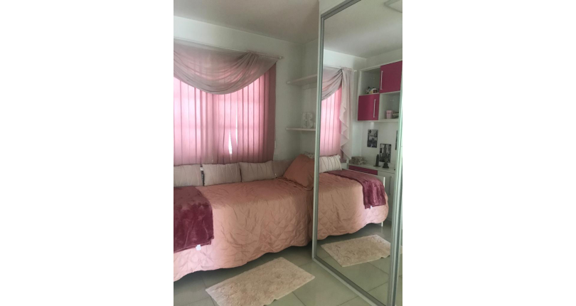 Belíssimo Sobrado à venda no Parque São Domingos na Rua Giovani Recordati 68