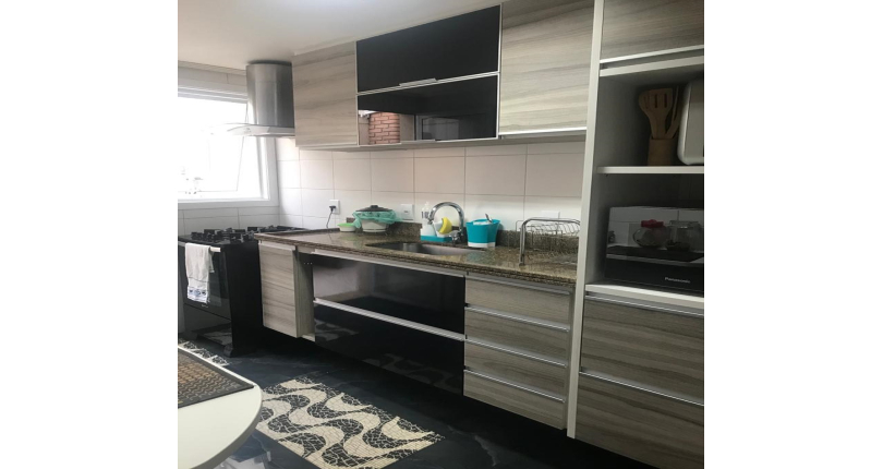 Belíssimo Sobrado à venda no Parque São Domingos na Rua Giovani Recordati 68