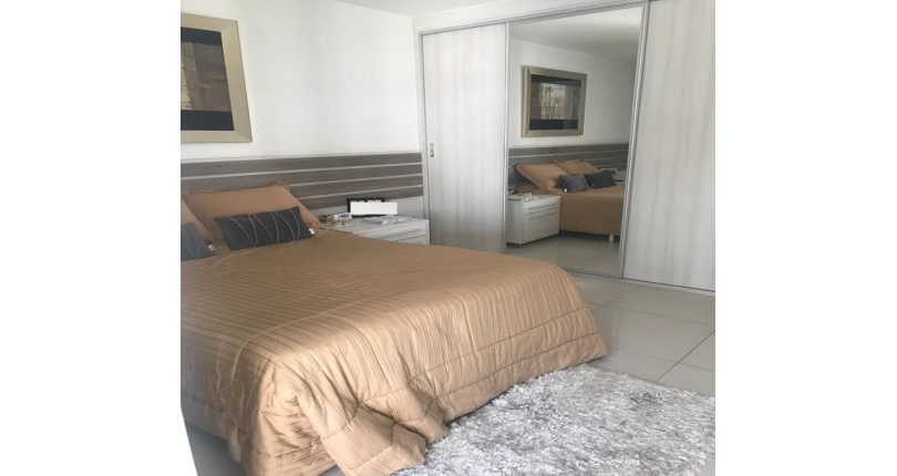 Belíssimo Sobrado à venda no Parque São Domingos na Rua Giovani Recordati 68