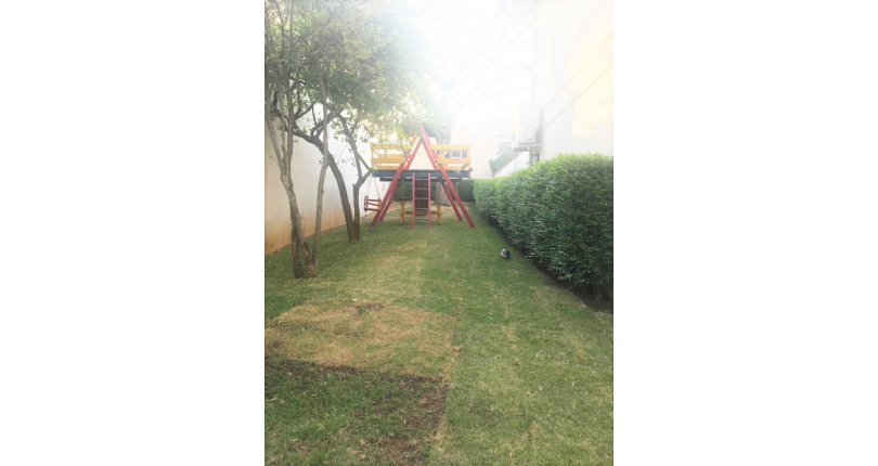 Belíssimo Sobrado à venda no Parque São Domingos na Rua Giovani Recordati 68