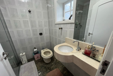 Lindo Sobrado à venda no City América na Rua Engenheiro Jayme Rocha Pereira