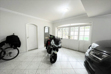 Lindo Sobrado à venda no City América na Rua Engenheiro Jayme Rocha Pereira