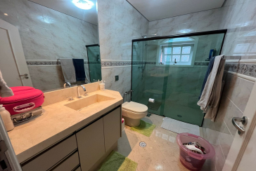 Lindo Sobrado à venda no City América na Rua Engenheiro Jayme Rocha Pereira