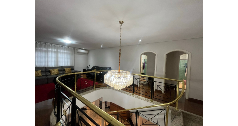 Lindo Sobrado à venda no City América na Rua Engenheiro Jayme Rocha Pereira