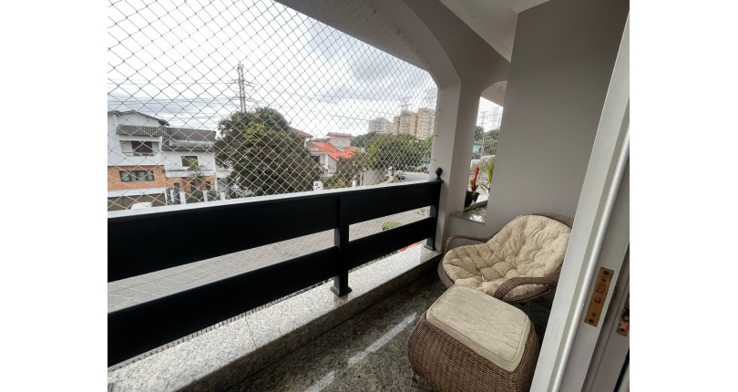 Lindo Sobrado à venda no City América na Rua Engenheiro Jayme Rocha Pereira