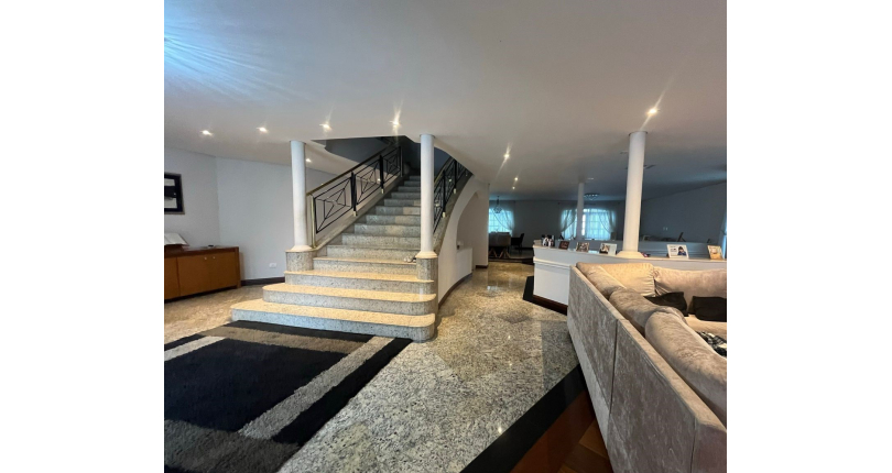 Lindo Sobrado à venda no City América na Rua Engenheiro Jayme Rocha Pereira