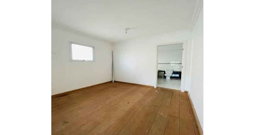 Sobrado à venda no City America na Rua Eugênia Sereno