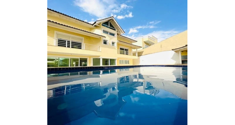 Sobrado à venda no City America na Rua Eugênia Sereno