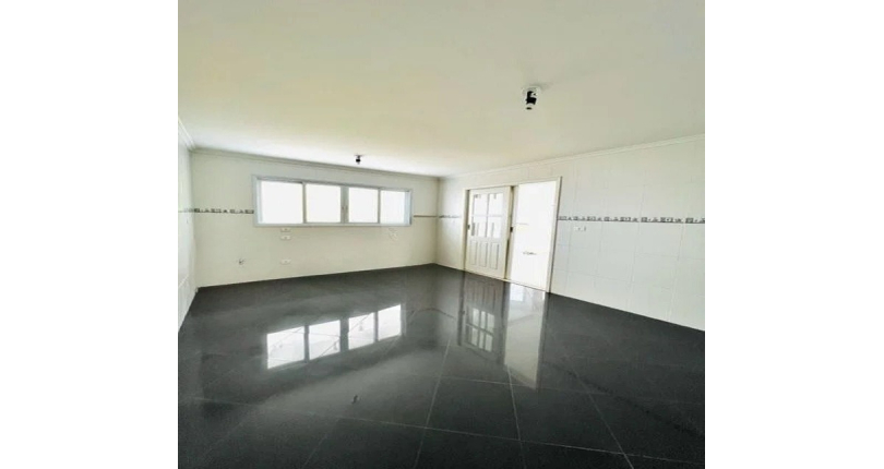 Sobrado à venda no City America na Rua Eugênia Sereno