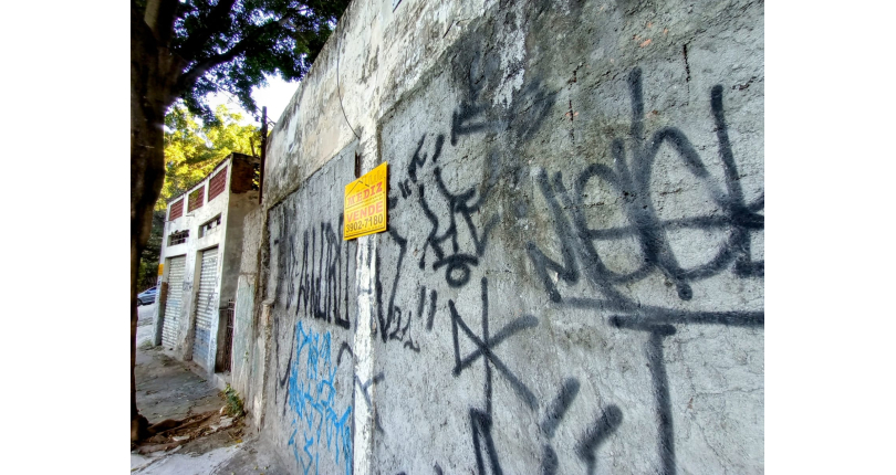 Terreno à venda na Vila Mangalot na Rua Rubens de Souza Araujo