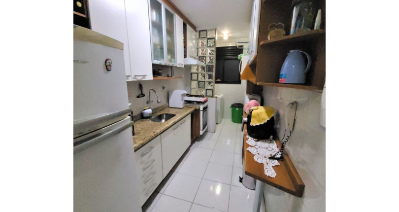 Belo Apartamento à venda na Vila Menck na Avenida Doutor Alberto Jackson Byington 1011