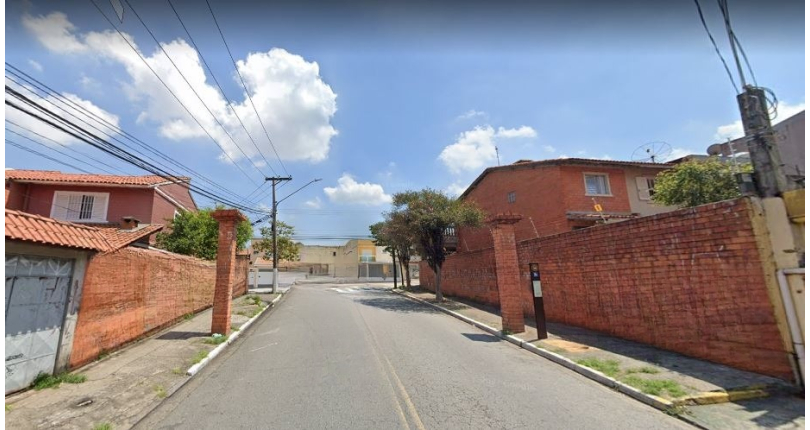 Terreno à venda no Conjunto Residencial Vista Verde na Rua Roberto Boyle